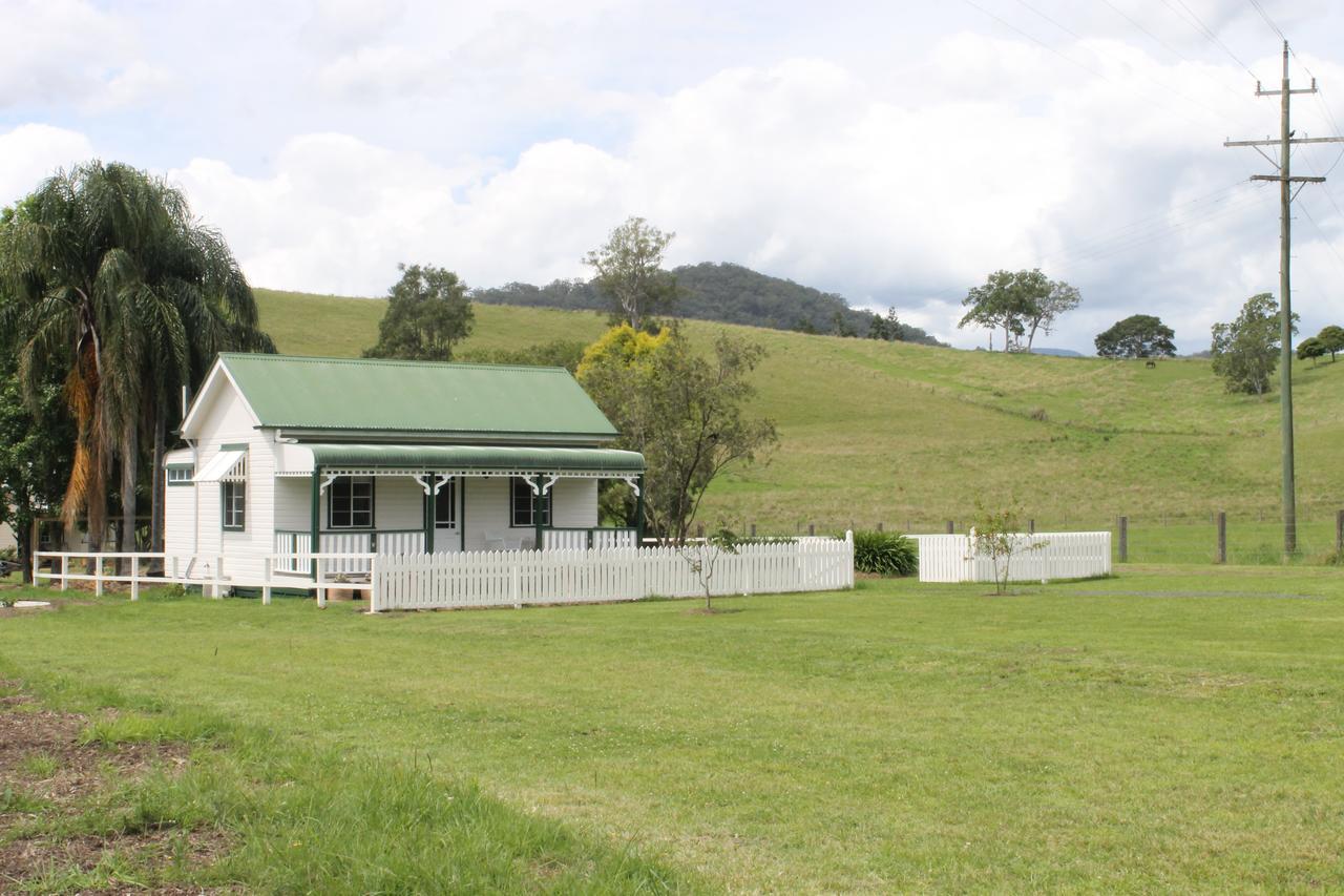 The Dollhouse Cottage Horseshoe Creek Екстериор снимка